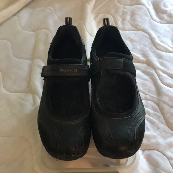 shape up tennis shoes